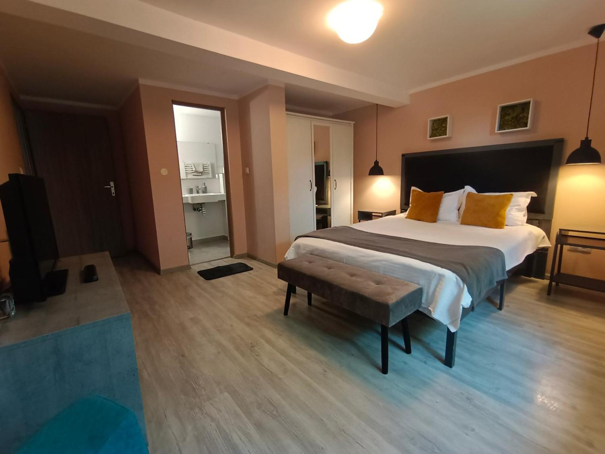 Pif Apart Livada Postei Brasov Luaran gambar